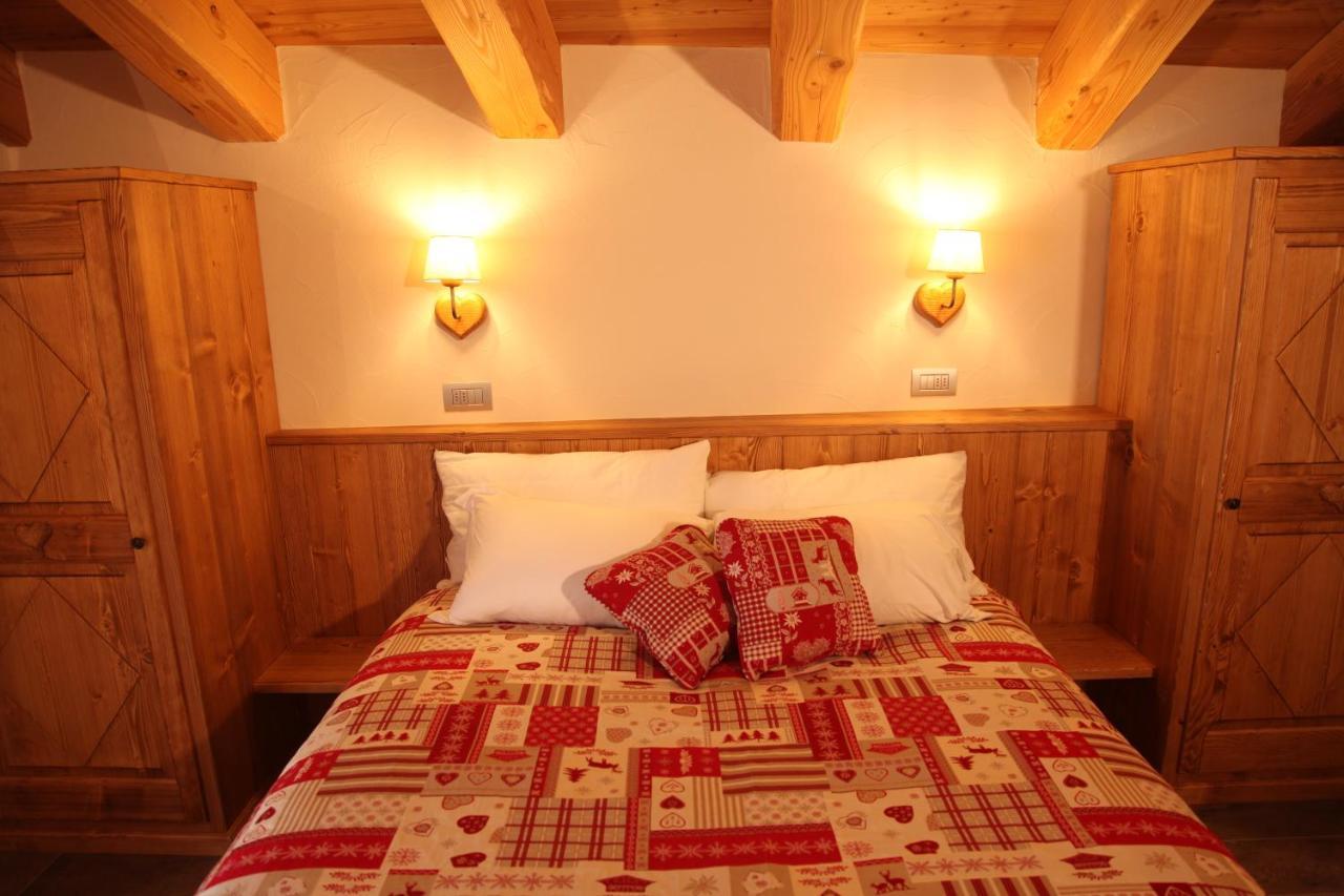 Mi Casa Tu Casa Bed & Breakfast Brusson Ngoại thất bức ảnh