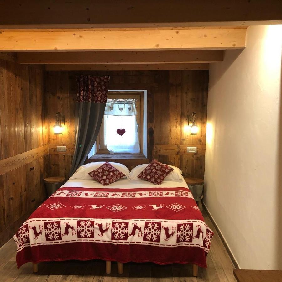 Mi Casa Tu Casa Bed & Breakfast Brusson Ngoại thất bức ảnh